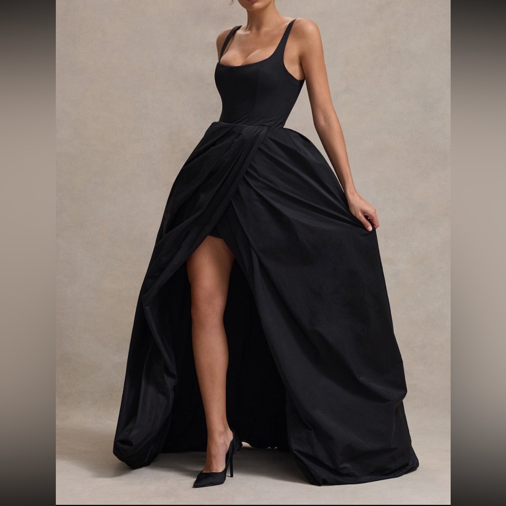 Club L London Black Infinite Evening Gown